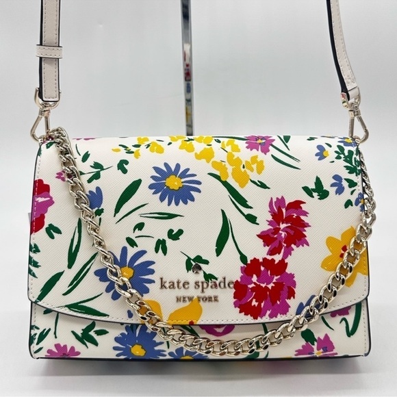 kate spade Handbags - NWT Kate Spade Carson Garden Bouquet Convertible Crossbody Bag